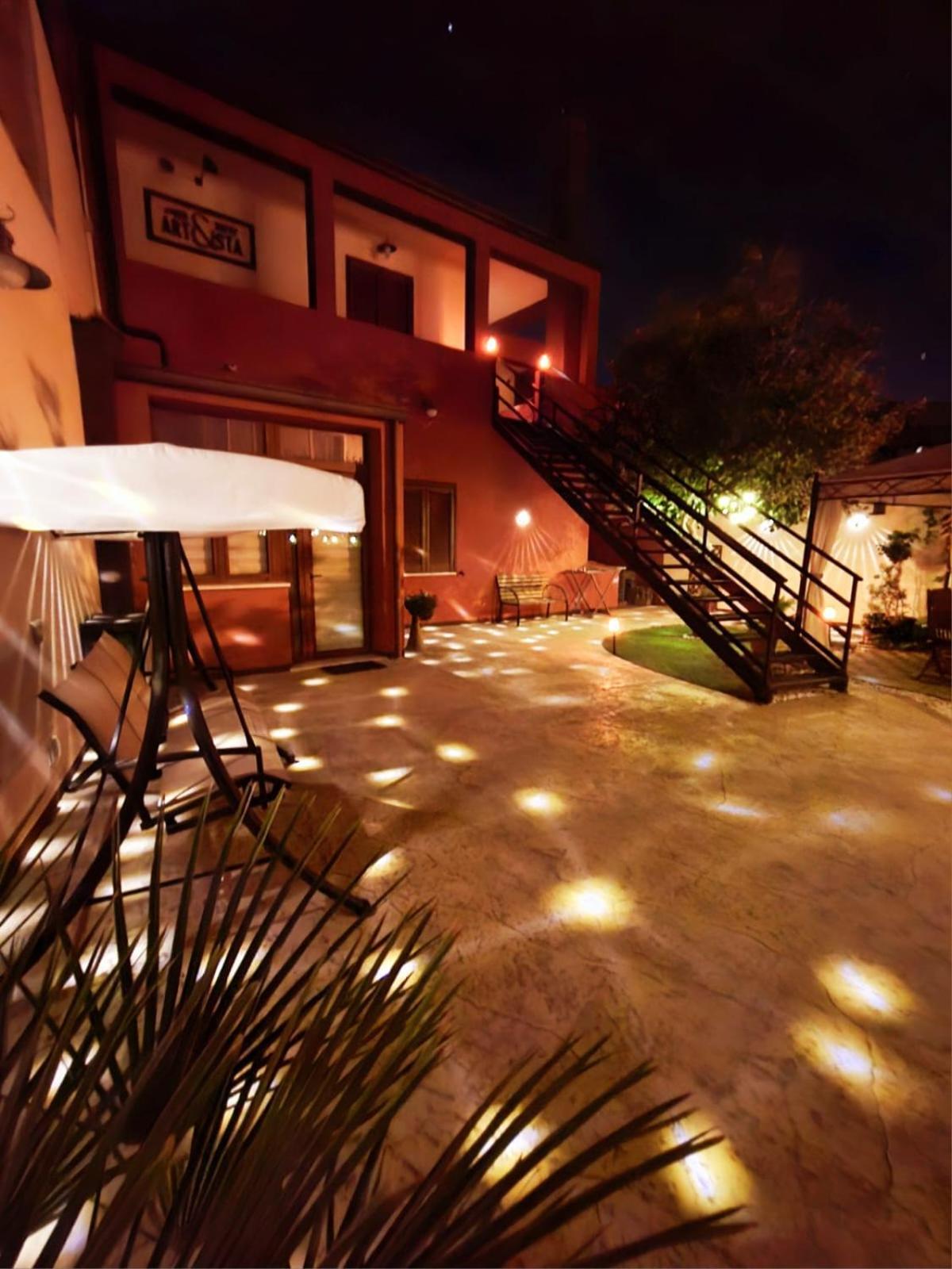 Artista B&B Càbras 外观 照片